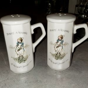 Holly Hobbie Salt and pepper shakers